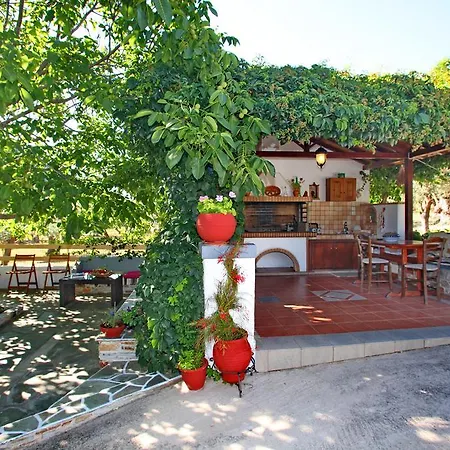 Alexandra Sofia 아파트