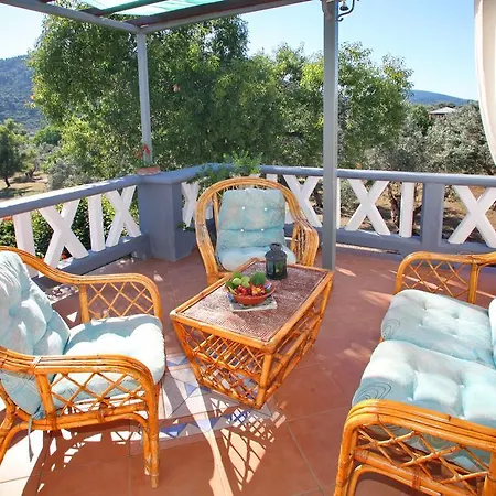 Alexandra Sofia Apartmán Stafylos